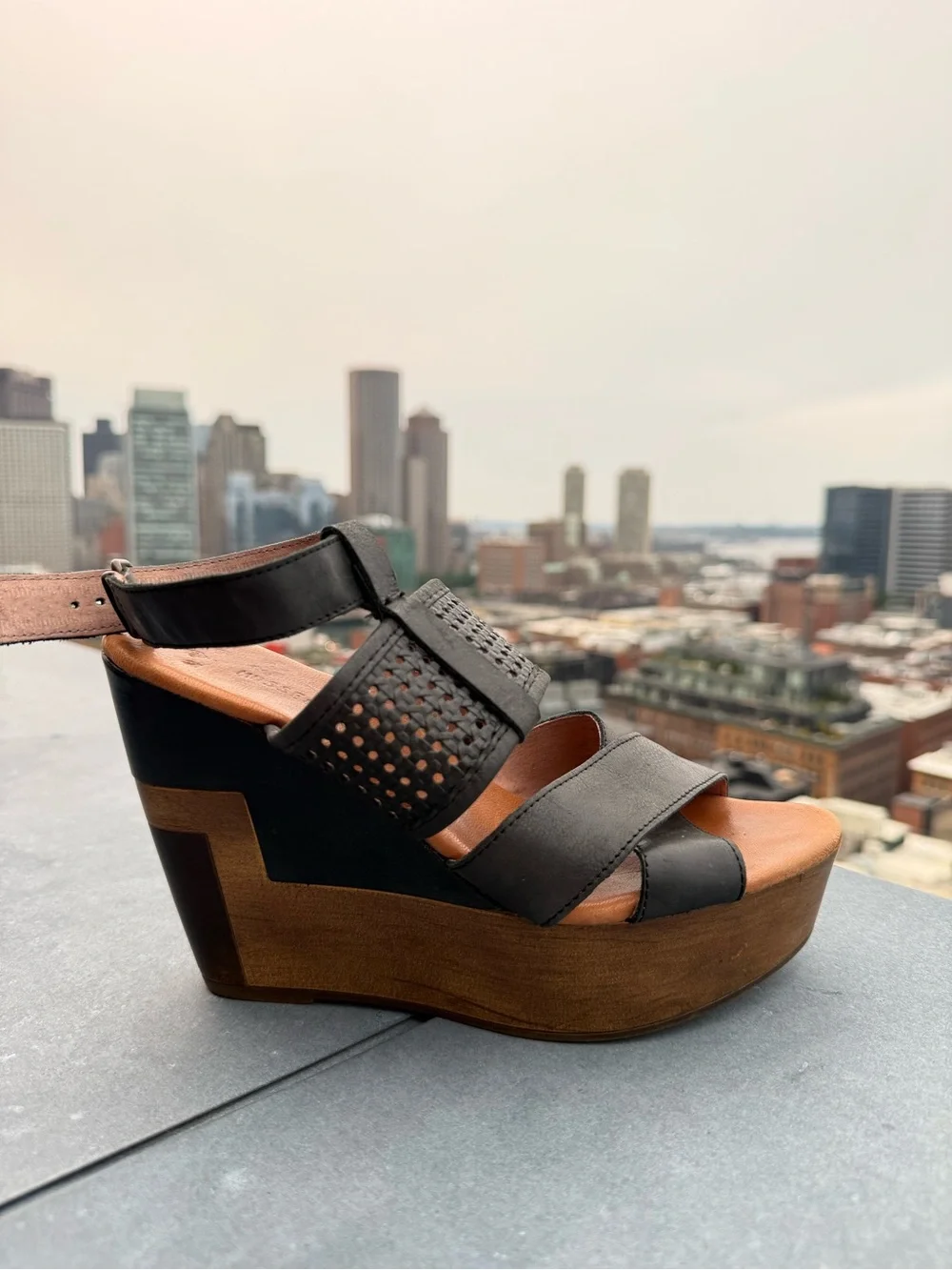 Musse & Cloud Black Leather Platform Wedge Sandals EU 39 US 7.5